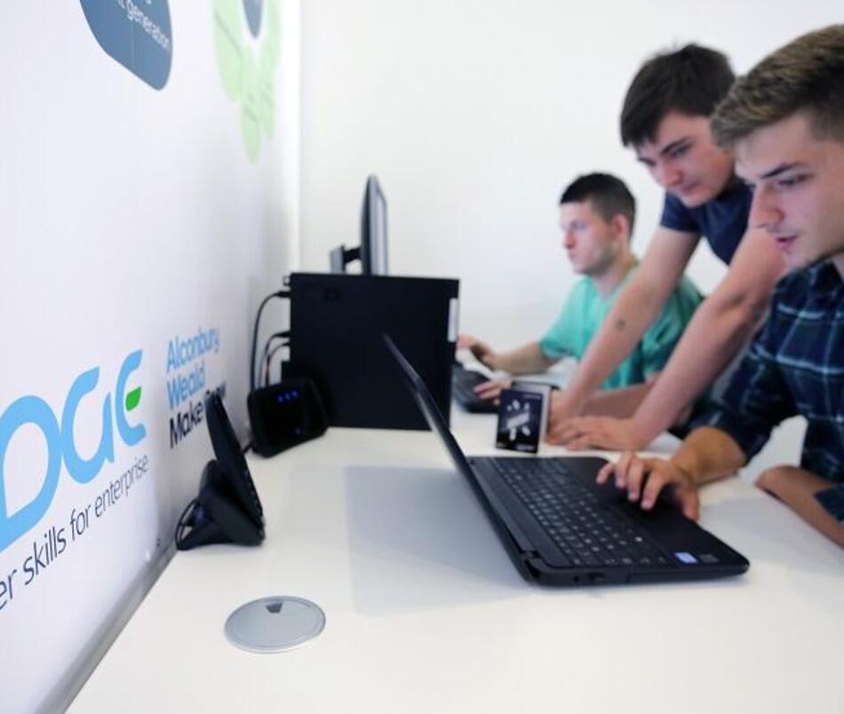 Apprentices EDGE ahead