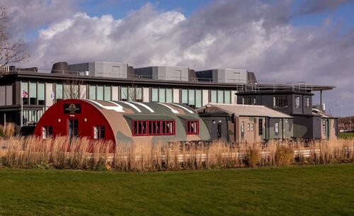 Watch Office Bar & Kitchen