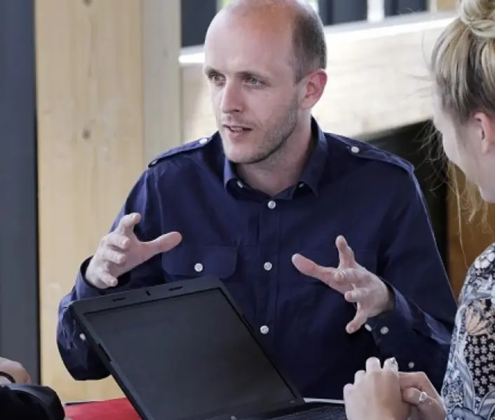 Providing links between jobseekers and employers in Huntingdonshire